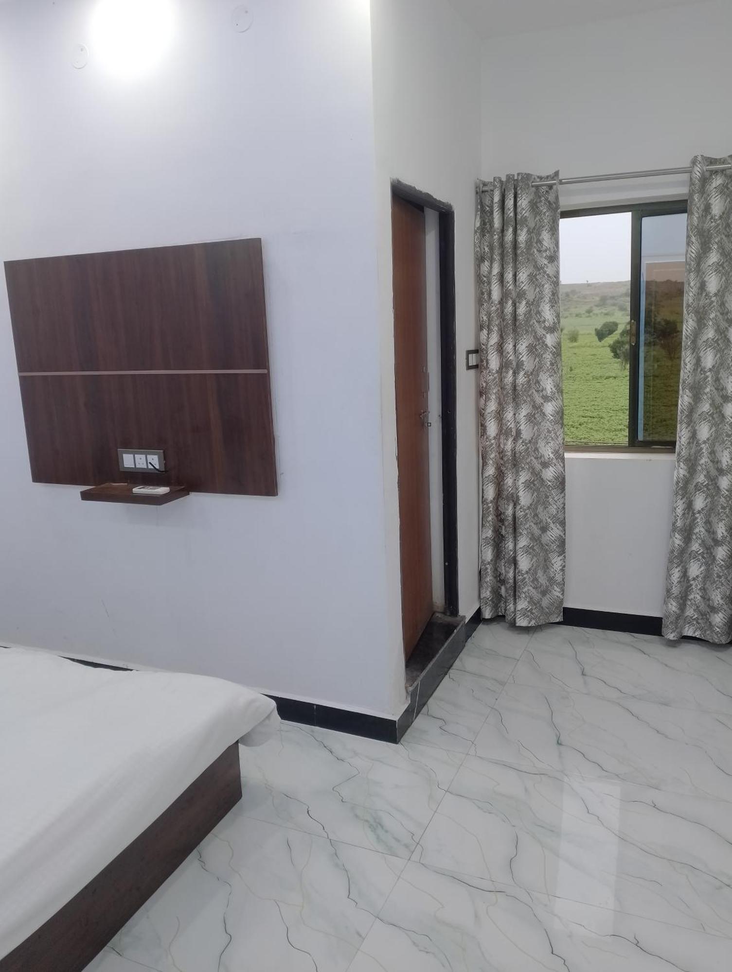 Hotel Moonlight & Restaurant Sehore Zewnętrze zdjęcie